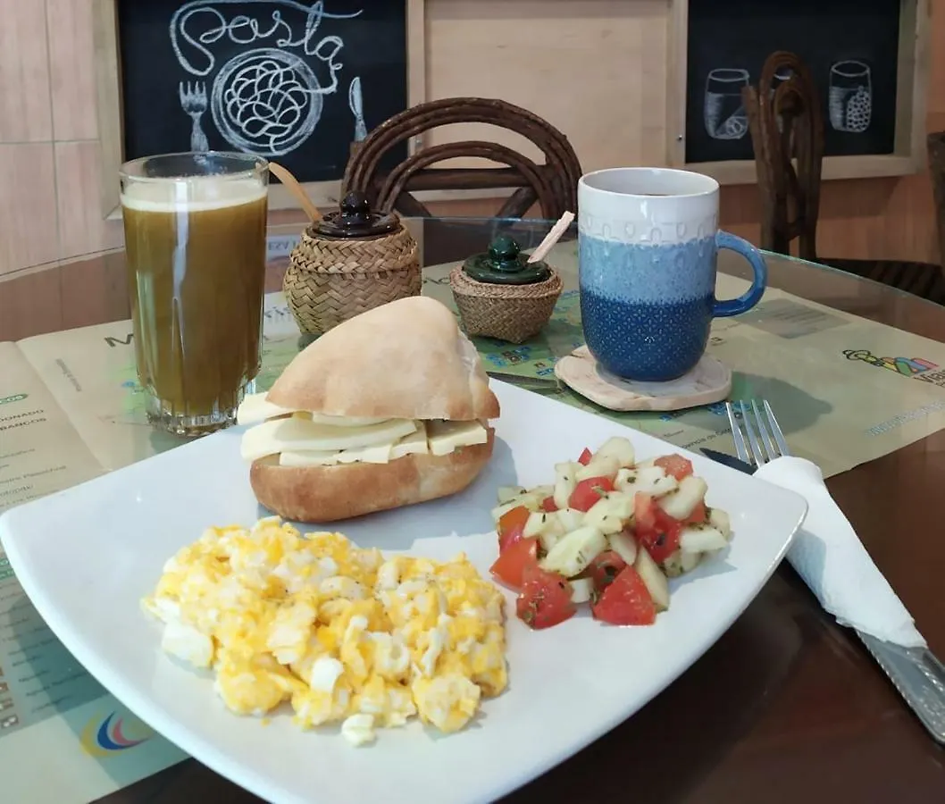 Hotel Margarita Inn Alameda Quito