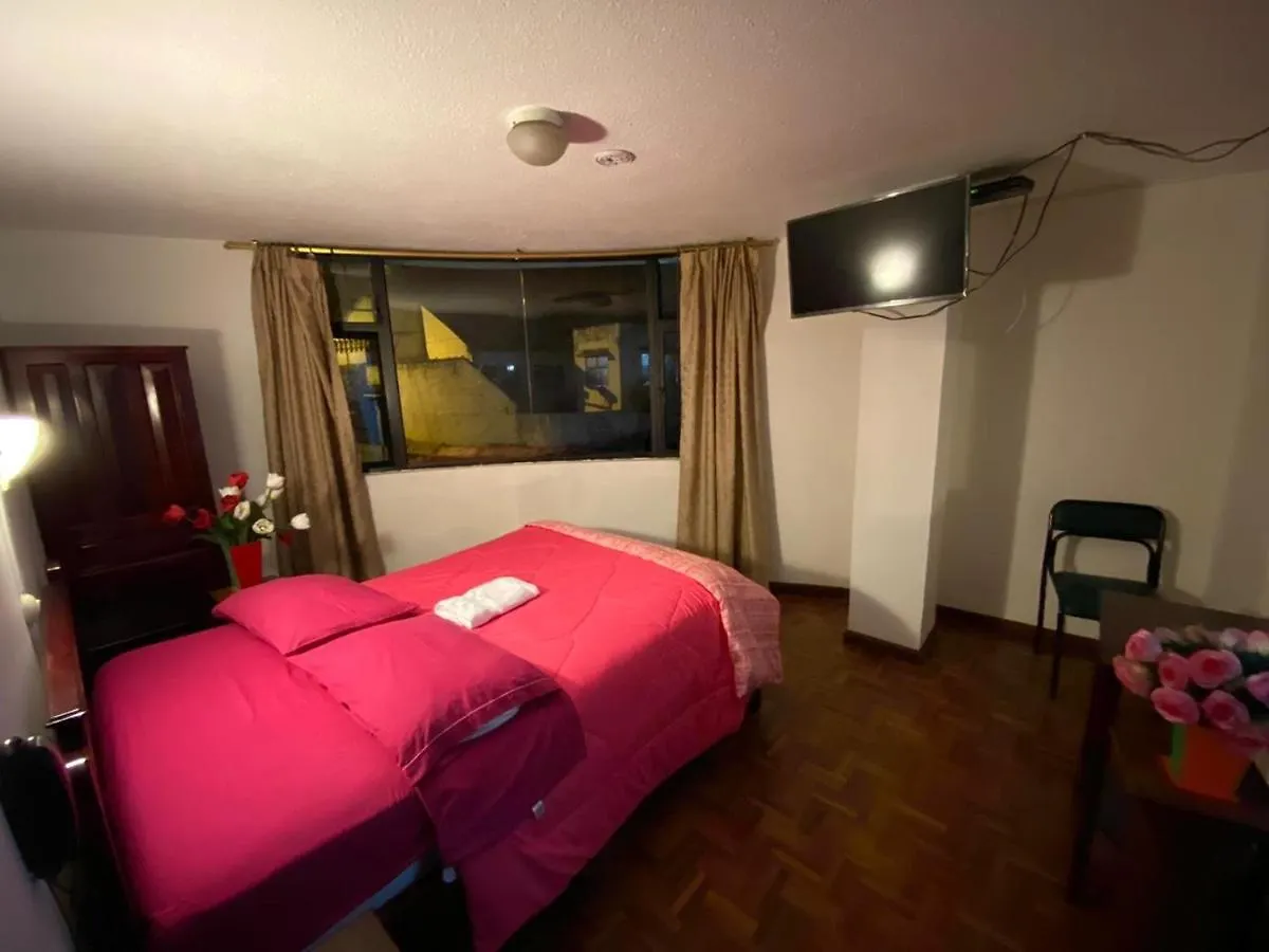 Hotel Margarita Inn Alameda Quito