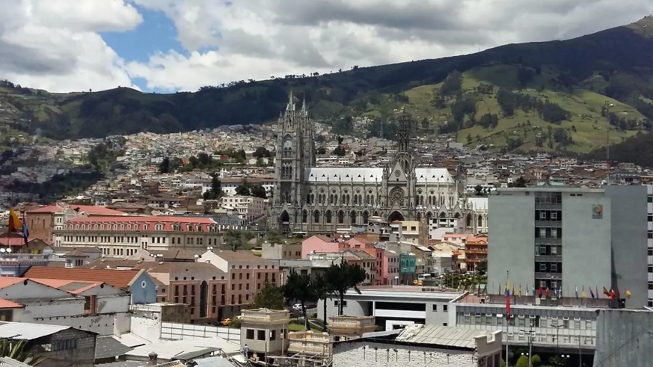 Hotel Margarita Inn Alameda Quito