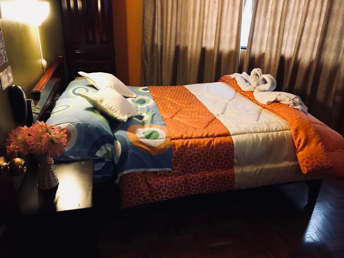 Hotel Margarita Inn Alameda Quito