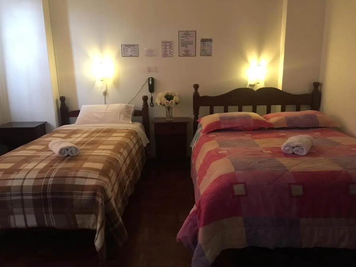 Hotel Margarita Inn Alameda Quito 2*,